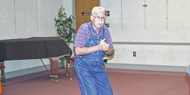 Story spinners tell tall tales